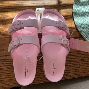 Stoney Clover slides